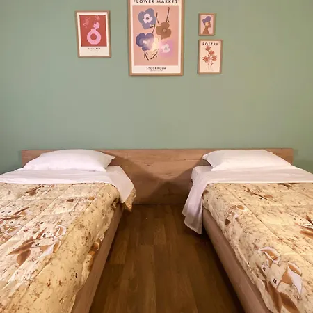 Restup In Double Appartement